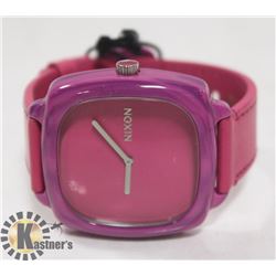 NIXON MENS PINK THE SHUTTER LEATHER BAND WATCH