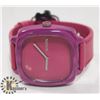 Image 1 : NIXON MENS PINK THE SHUTTER LEATHER BAND WATCH