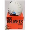 Image 1 : RIDE SNOWBOARDS WHITE LADIES WHITE HELMET