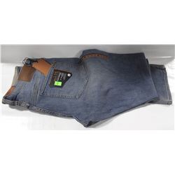 VOLCOM VORTA LIGHT WASH SLIM STRAIGHT BLUE JEANS