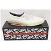 Image 1 : VANS SOLID GORE LOPRO TRUE WHITE WOMENS SHOES