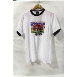 HOCKEY MENS WHITE BLACK TRIM GRAPHIC T-SHIRT