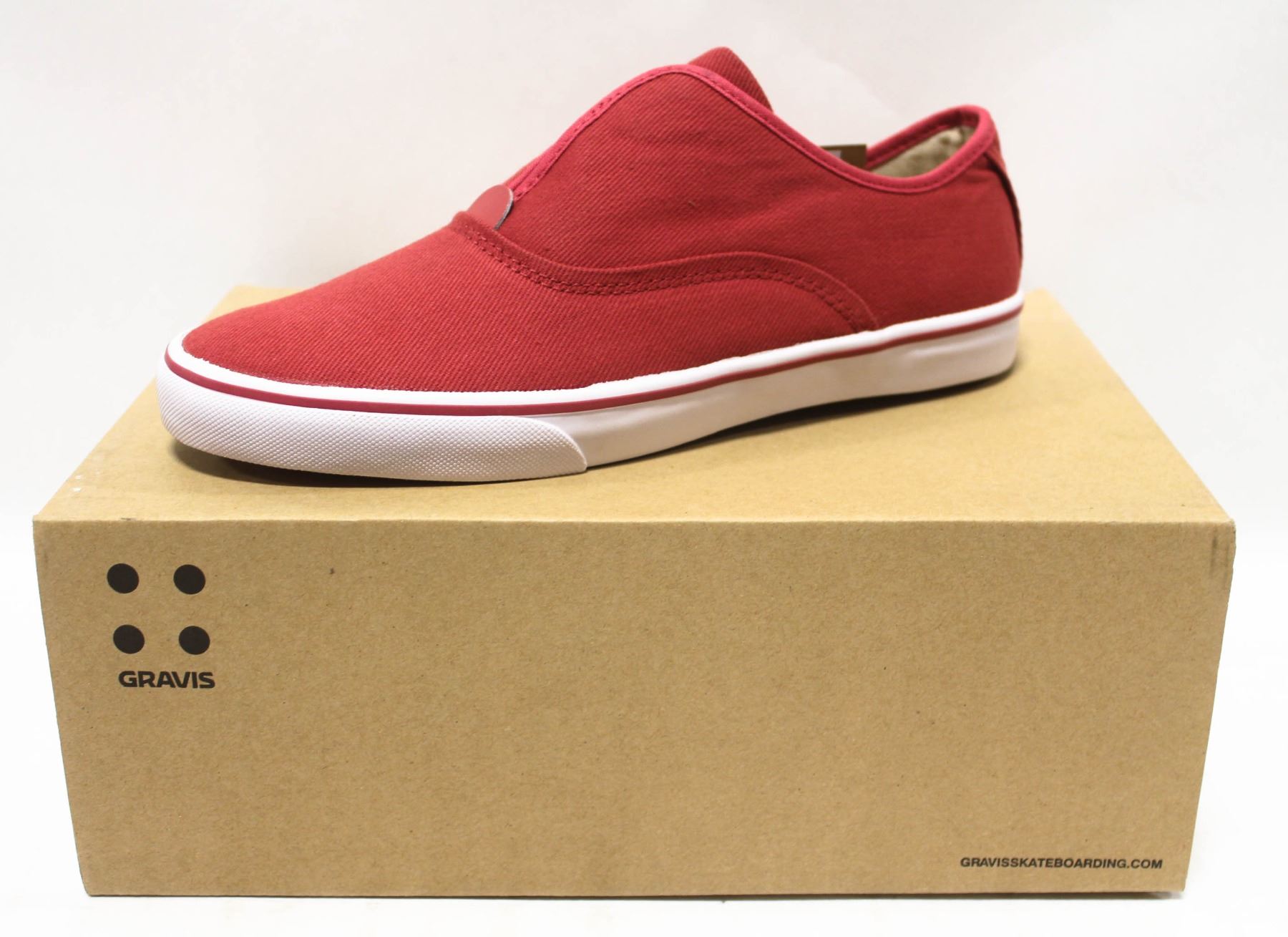 GRAVIS DYLAN SLIP ON MINERAL RED MENS SHOE SIZE 10