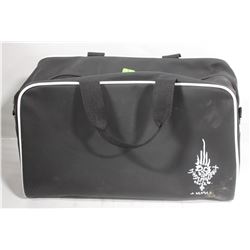 INDEPENDENT BLACK/WHITE CARRY ON BAG