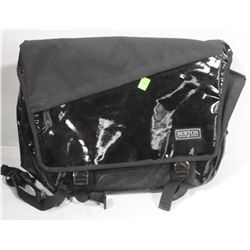 BURTON SHINY BLACK SATCHEL BAG