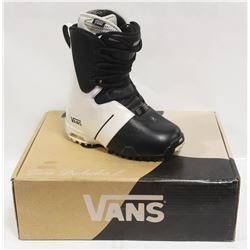 VANS TARA DAKIDES WOMENS BLACK/WHITE SNOWBOARD
