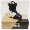 Image 1 : VANS TARA DAKIDES WOMENS BLACK/WHITE SNOWBOARD