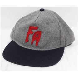 FA GREY/NAVY SNAP BACK CAP
