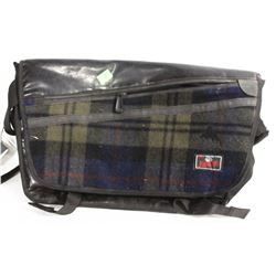 BURTON MESSENGER WOOL BAG