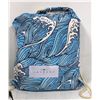 Image 1 : LAYBACK CANVAS HAMMOCK - BLUE WAVE PATTERN