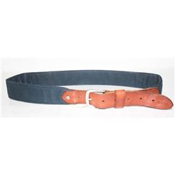 NIXON NAVY CANVAS AND BROWN LEATHER BELT