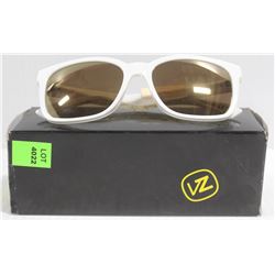 VONZIPPER HOWL WHITE/GOLD SUNGLASSES