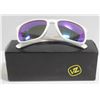 Image 1 : VONZIPPER LOMAX WHITE SUNGLASSES