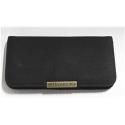 BILLABONG WOMENS BLACK CLUTCH WALLET