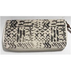 BILLABONG WOMENS CANVAS PRINT ZIPPER WALLET
