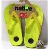 Image 1 : NATIVE SLIDE ON GREEN SANDALS