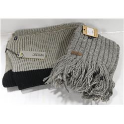 BAG OF WOMENS WINTER SCARVES