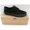 Image 1 : STRAYE FAIRFAX BLACK/BLACK SUEDE UNISEX SHOE
