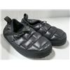 Image 1 : NORTHFACE BLACK YOUTH INSULATED SHOES. SZ 2.