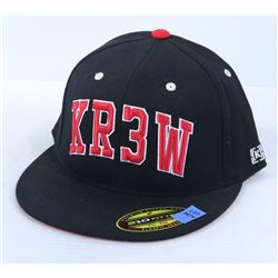 KR3W BLACK AND RED FLEX FIT 7 1/4 - 7 5/8 FITTED