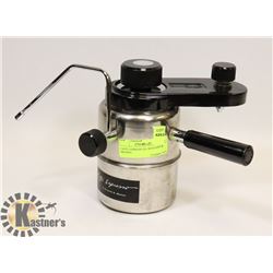 CAFFE ESPRESSO BY BENJAMIN & MEDWIN