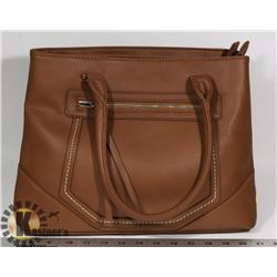 LADIES BROWN PURSE