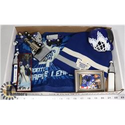 TORONTO MAPLE LEAF LOT INCLUDES: TOQUE, LIGHTER