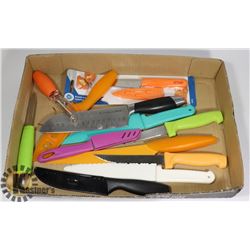 FLAT OF ASSORTED KITCHEN KNIVES, MOSTLY STAINLESS