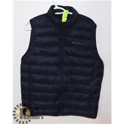 EDDIE BAUER VEST SIZE M