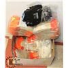 Image 1 : BOX OF ASSORTED GLOVES