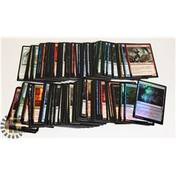 COLLECTION OF 200+ MAGIC THE GATHERING CARDS