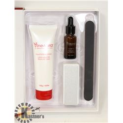 VINE VERA "THE NAIL COLLECTION" MANICURE SET