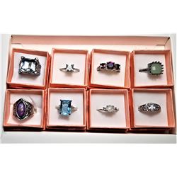 17)  LOT OF 8 FASHION RINGS INCLUDING