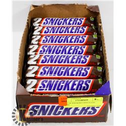 LOT OF SNICKERS CHOCOLATE BARS.