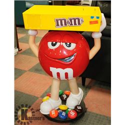 M&M CANDY DISPLAY