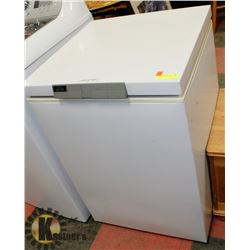 EATON VIKING APARTMENT SIZE WHITE DEEP