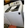 Image 1 : GE WHITE WASHING MACHINE W/ STAINLESS STEEL