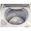 Image 3 : GE WHITE WASHING MACHINE W/ STAINLESS STEEL