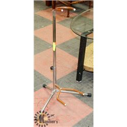 GUITAR STAND
