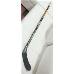 2002 OILERS TEAM AUTOGRAPHS ON MARTY REASONER