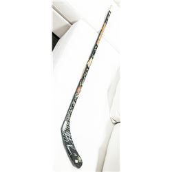 2001 OILERS TEAM AUTOGRAPHS ON MARTY REASONER