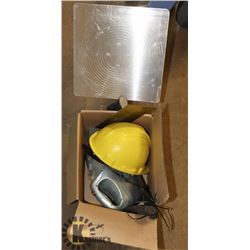BOX WITH DRYWALL/FINISHING TROWELS AND MORE...