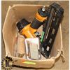 Image 1 : BOSTITCH AIR NAILER W/NAILS