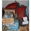 Image 1 : PALLET OF UNCLAIMED MERCHANDISE  INCL IN BOX ITEMS