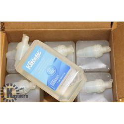CASE WITH 6 ONE LITRE BOTTLES OF KLEENEX FOAM HAND