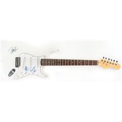 Guns N' Roses: Axl Rose and Slash Signed Guitar