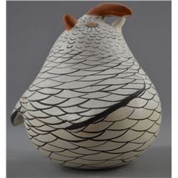 ZUNI INDIAN POTTERY OWL (JENNIE LAATE)