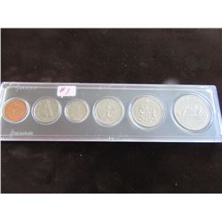 1972 CASED CANADA MINT COIN SET