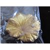 Image 4 : BAG WITH 3 ASSORTED BROOCHES
