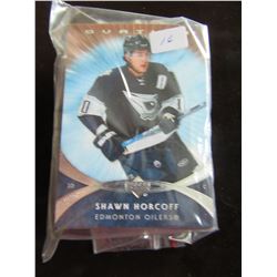 LOT OF 30 UPPER DECK OVATION HOCKEY CARDS (2007 - 2008)